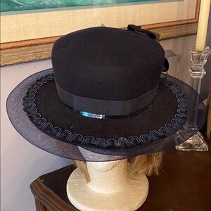 Blue color WPL brand Derby style hat, Wool pre-owned still good condition